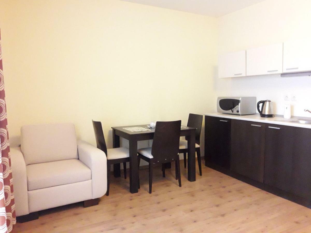 Apartment Brilliance Bansko Bagian luar foto